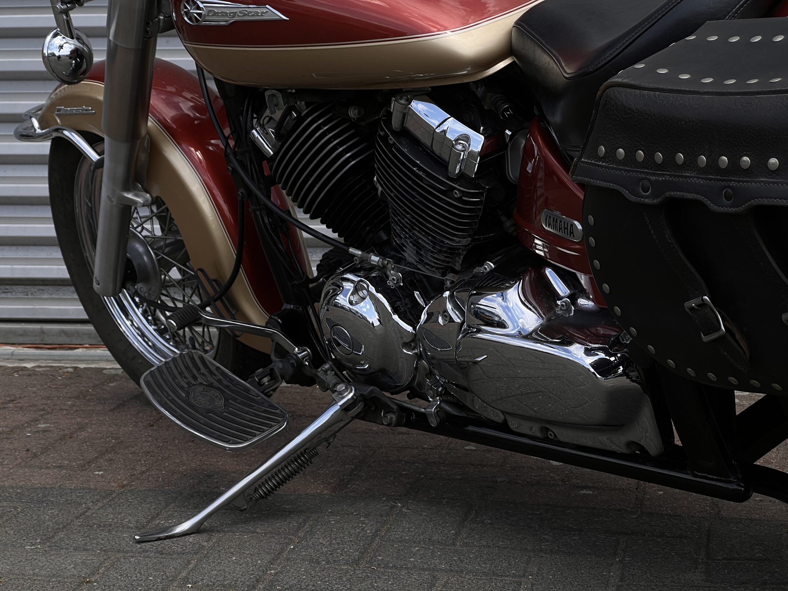 
								Yamaha XVS 650 A Dragstar full									