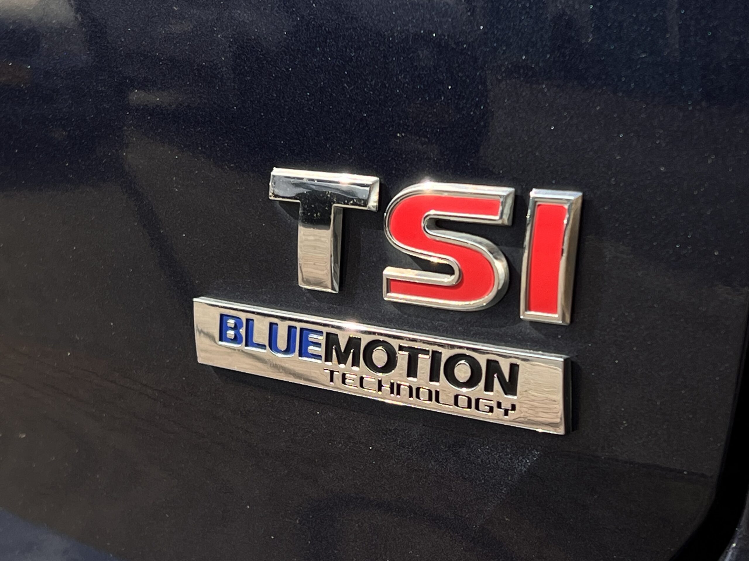 
								Volkswagen Golf 1.4 DSG R-Line full									