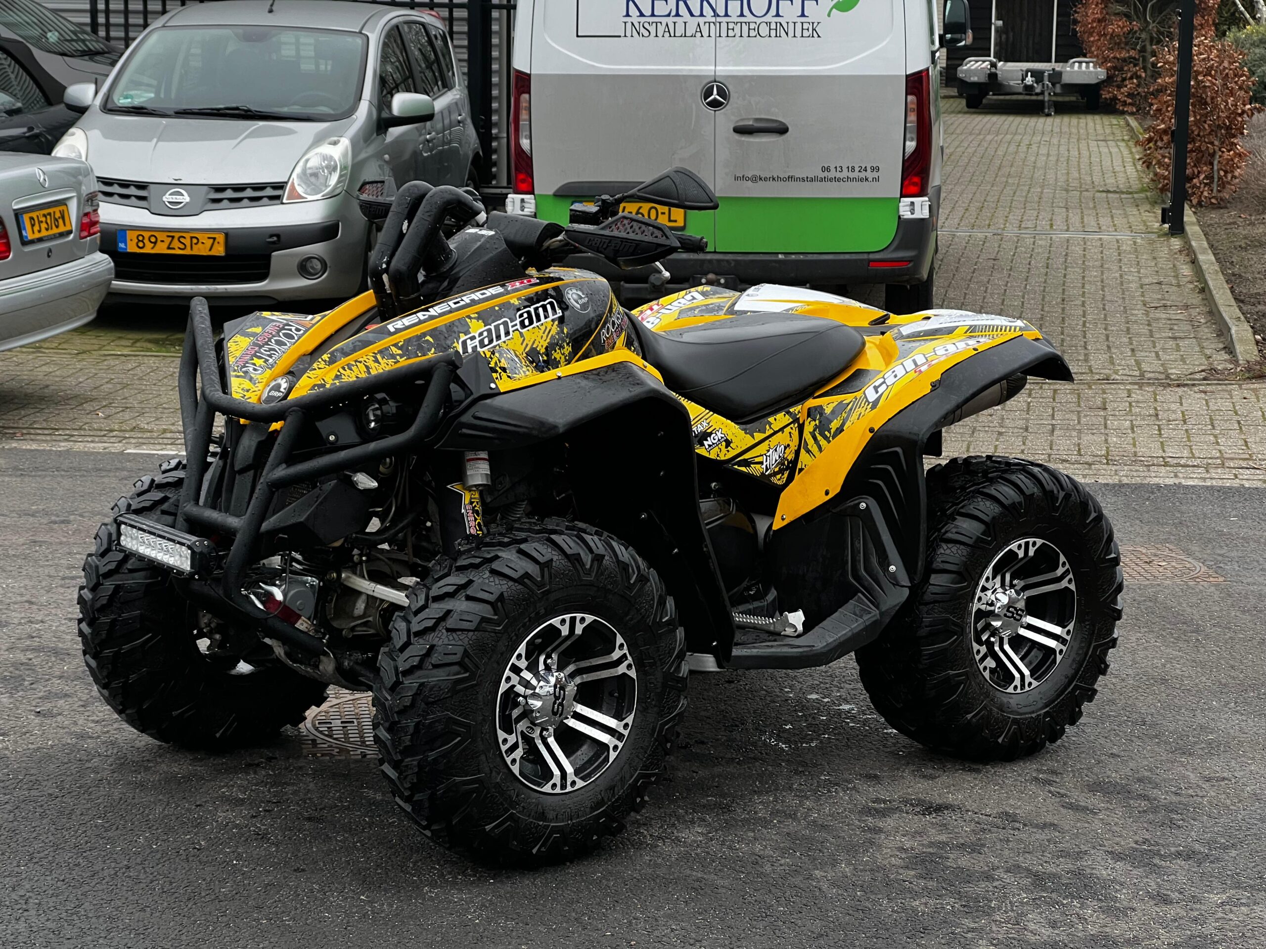 
								Can-Am Renegade 800 full									