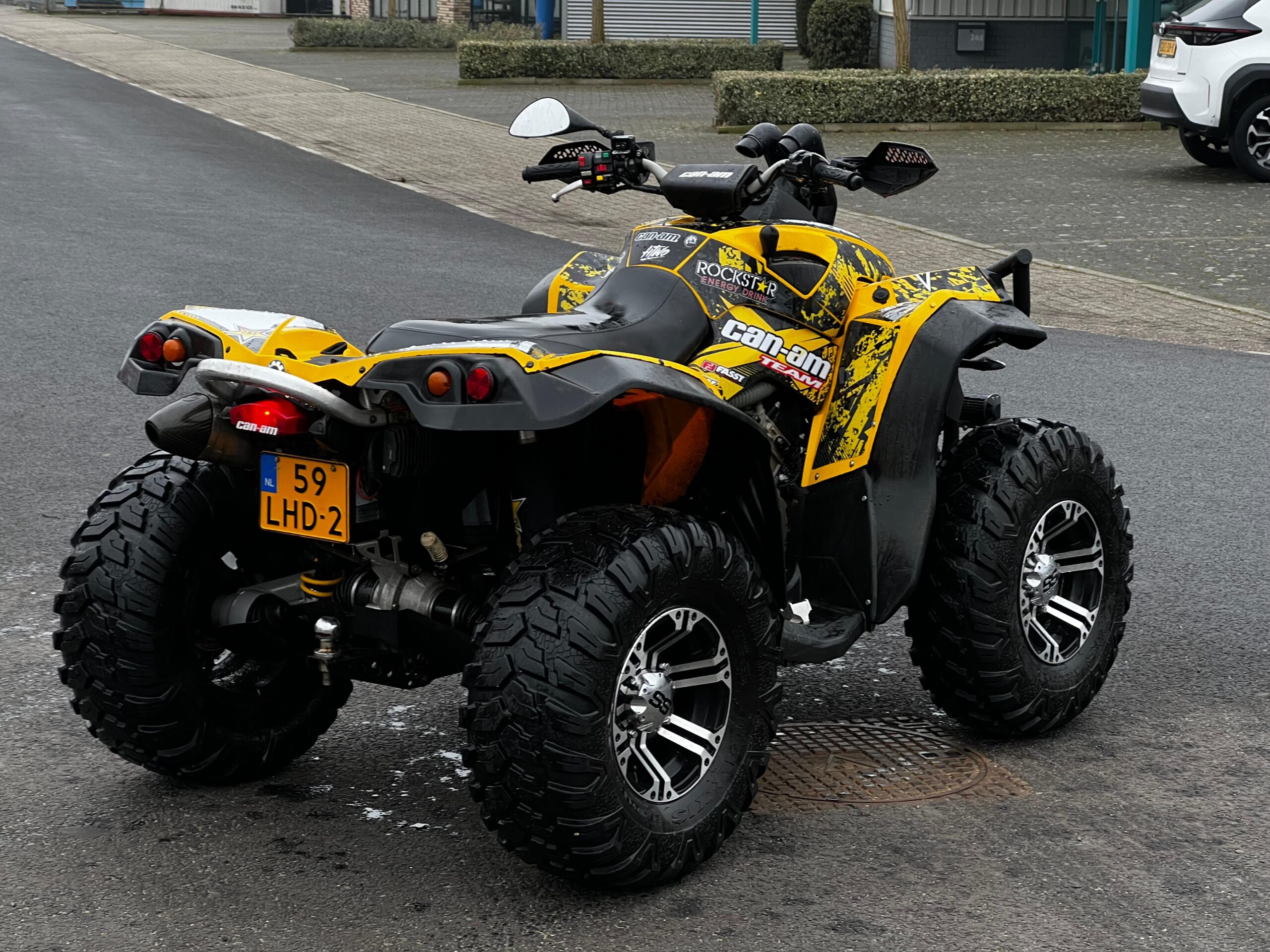 
								Can-Am Renegade 800 full									