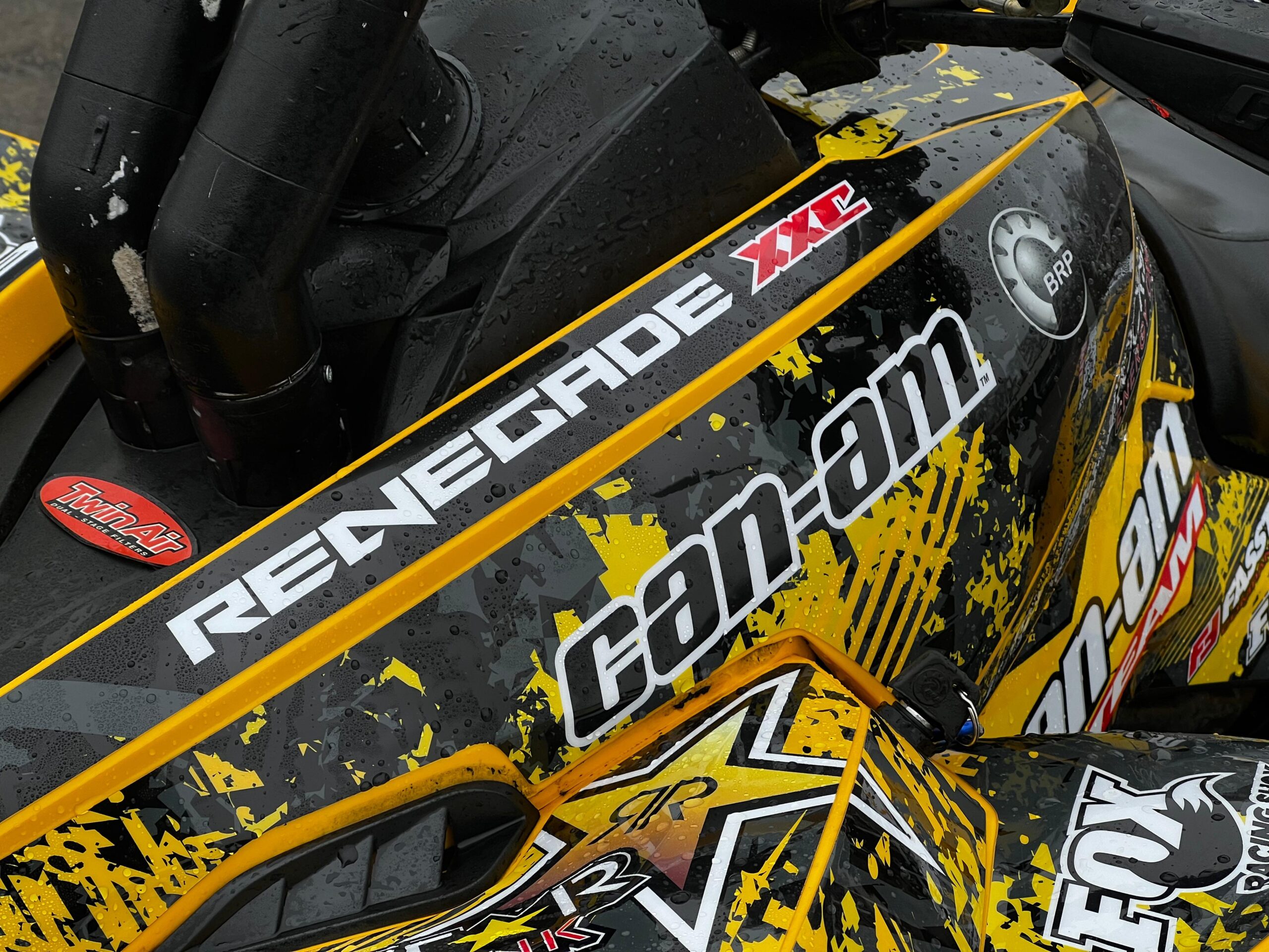 
								Can-Am Renegade 800 full									