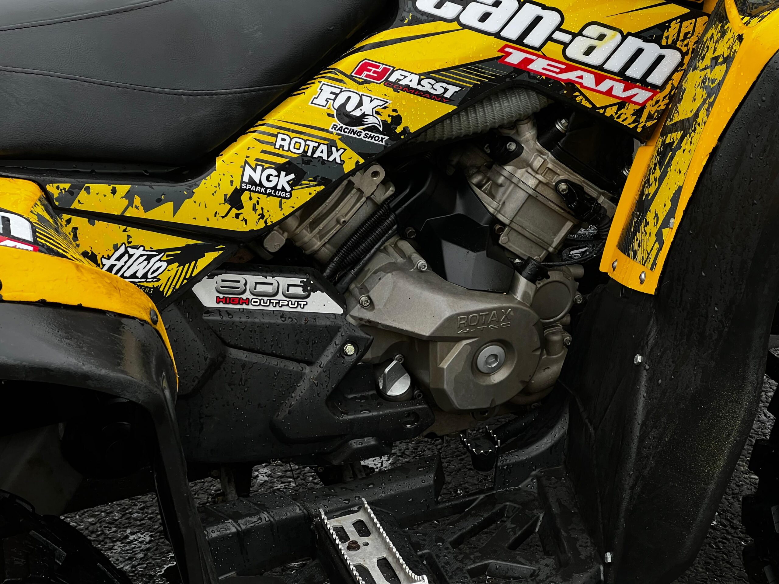 
								Can-Am Renegade 800 full									
