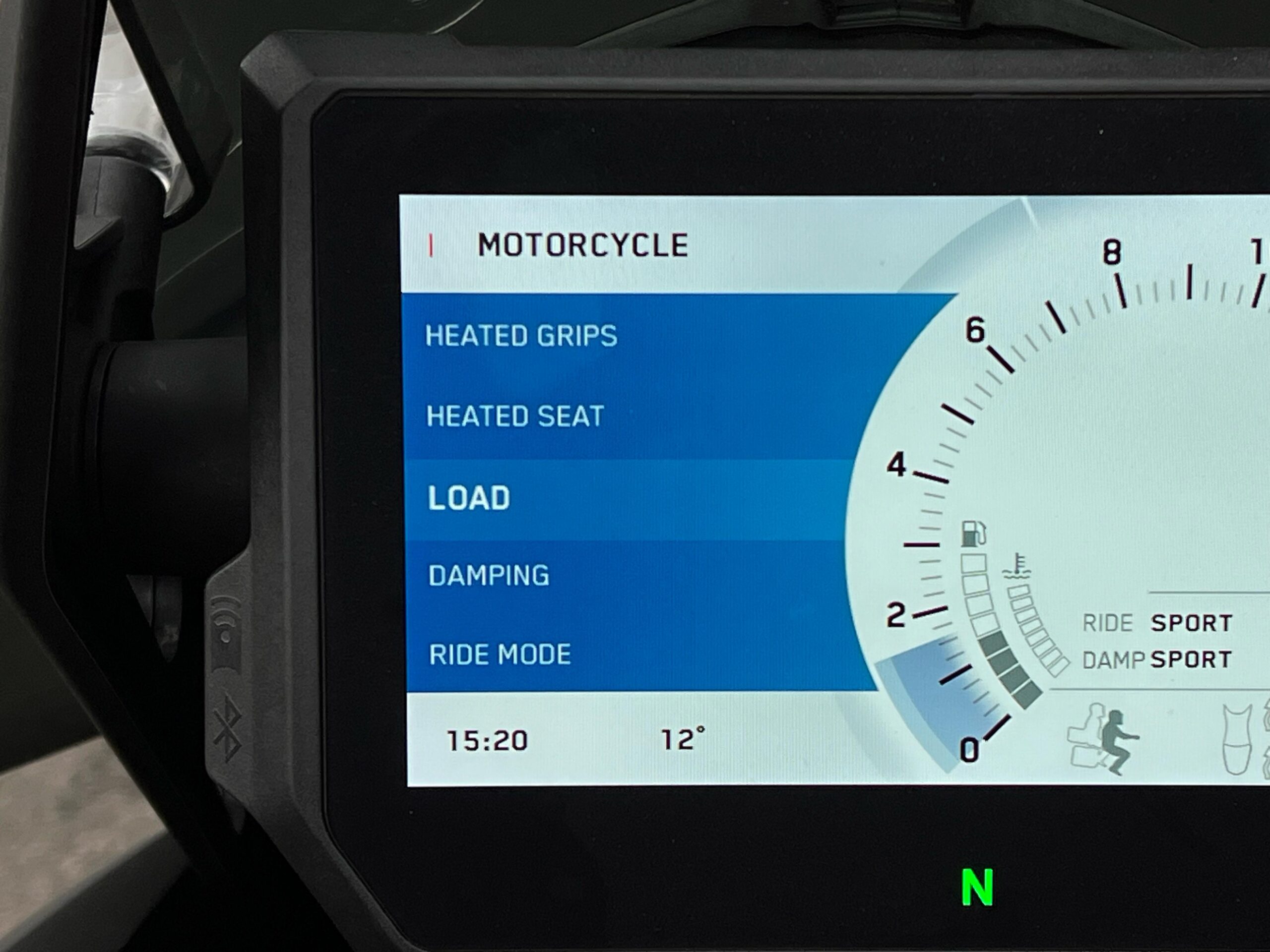 
								KTM 1290 Super Adventure S full									