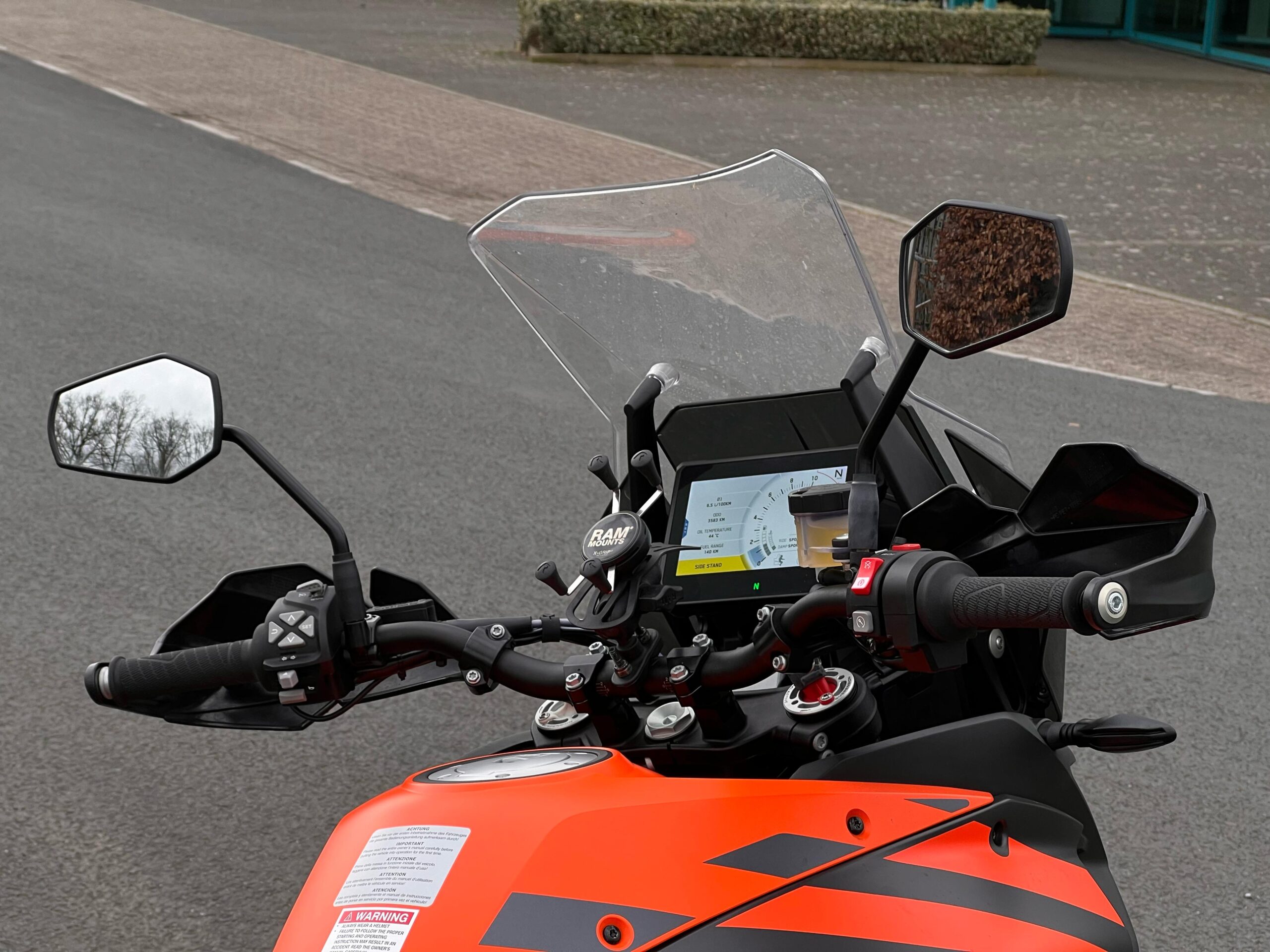 
								KTM 1290 Super Adventure S full									
