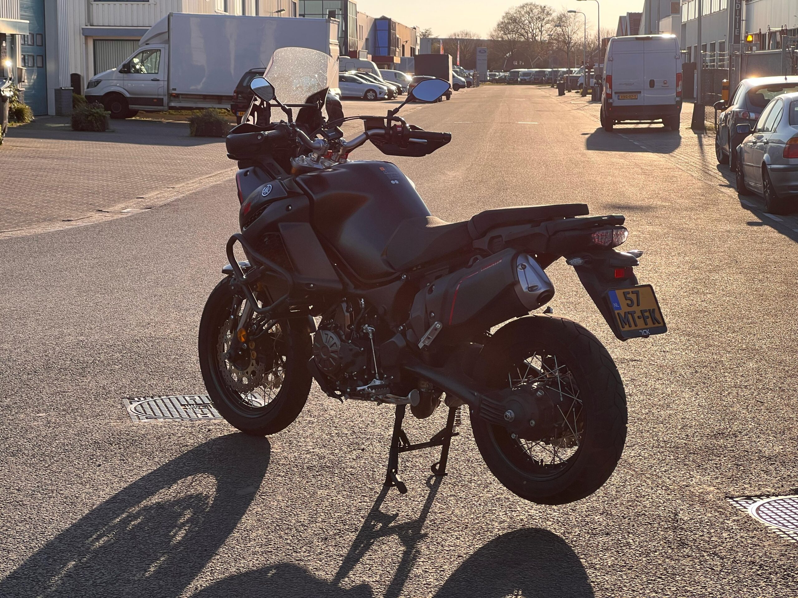 
								Yamaha Super Tenere 1200 full									