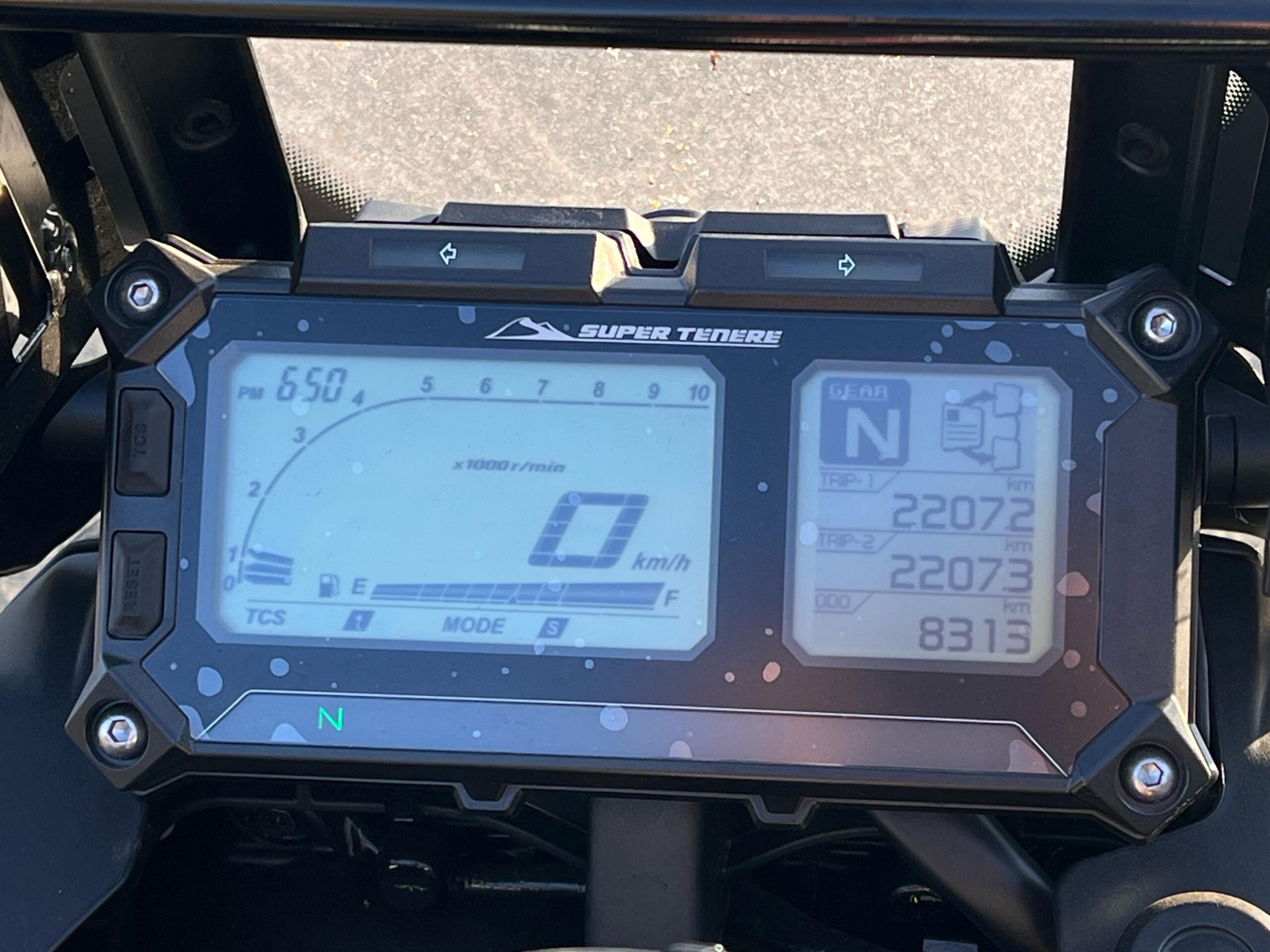 
								Yamaha Super Tenere 1200 full									
