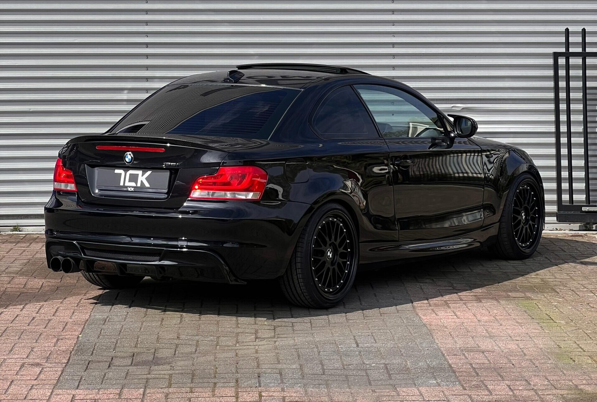 
								BMW 135i Coupe N55 DCT full									