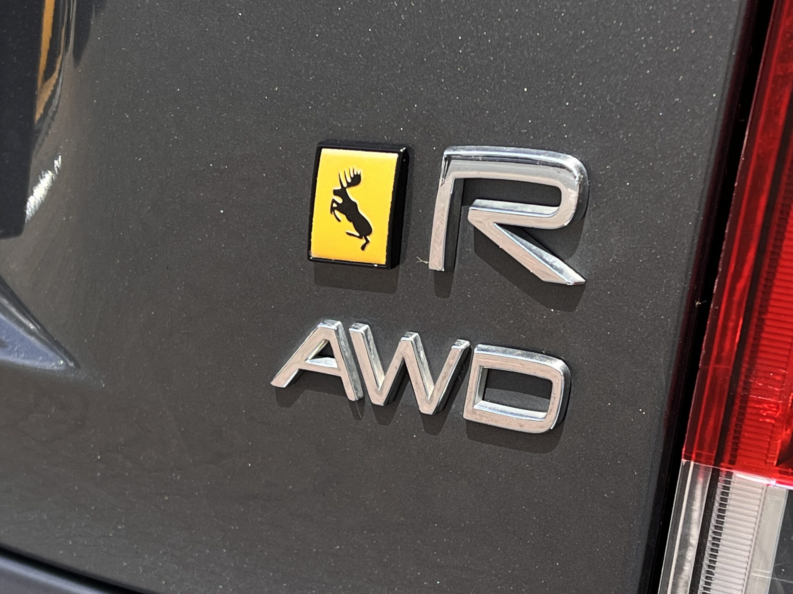
								Volvo S60 R full									