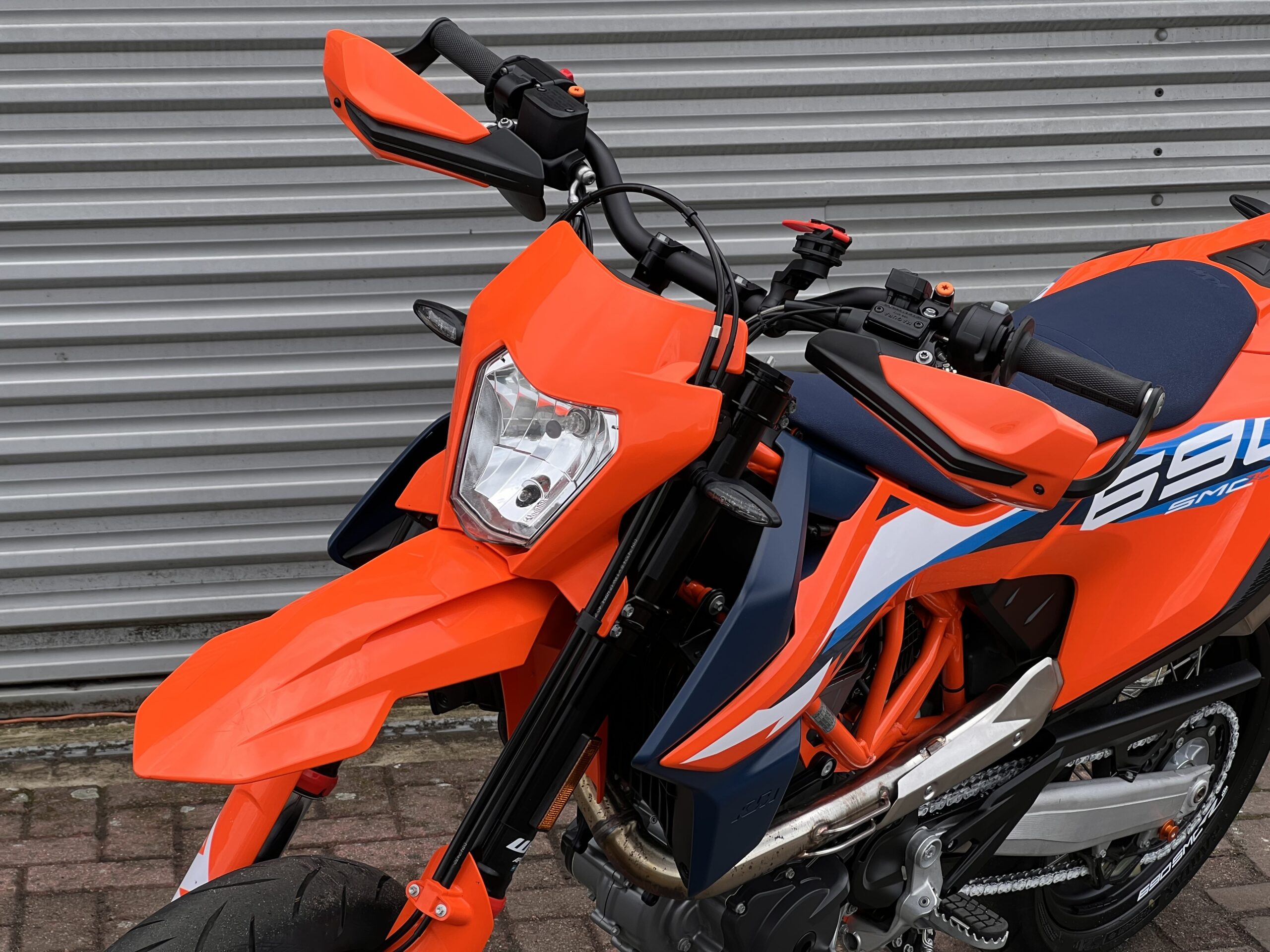
								KTM SMC-R 690 full									