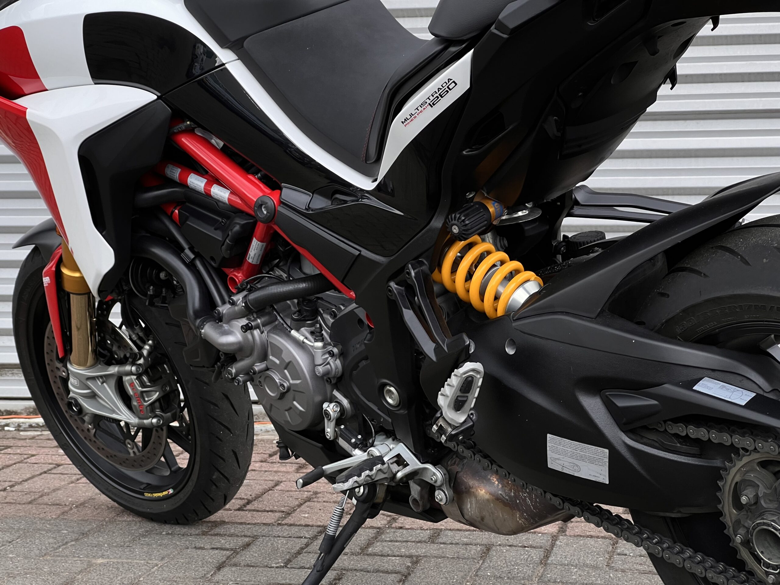 
								Ducati 1260 Pikes peak full									