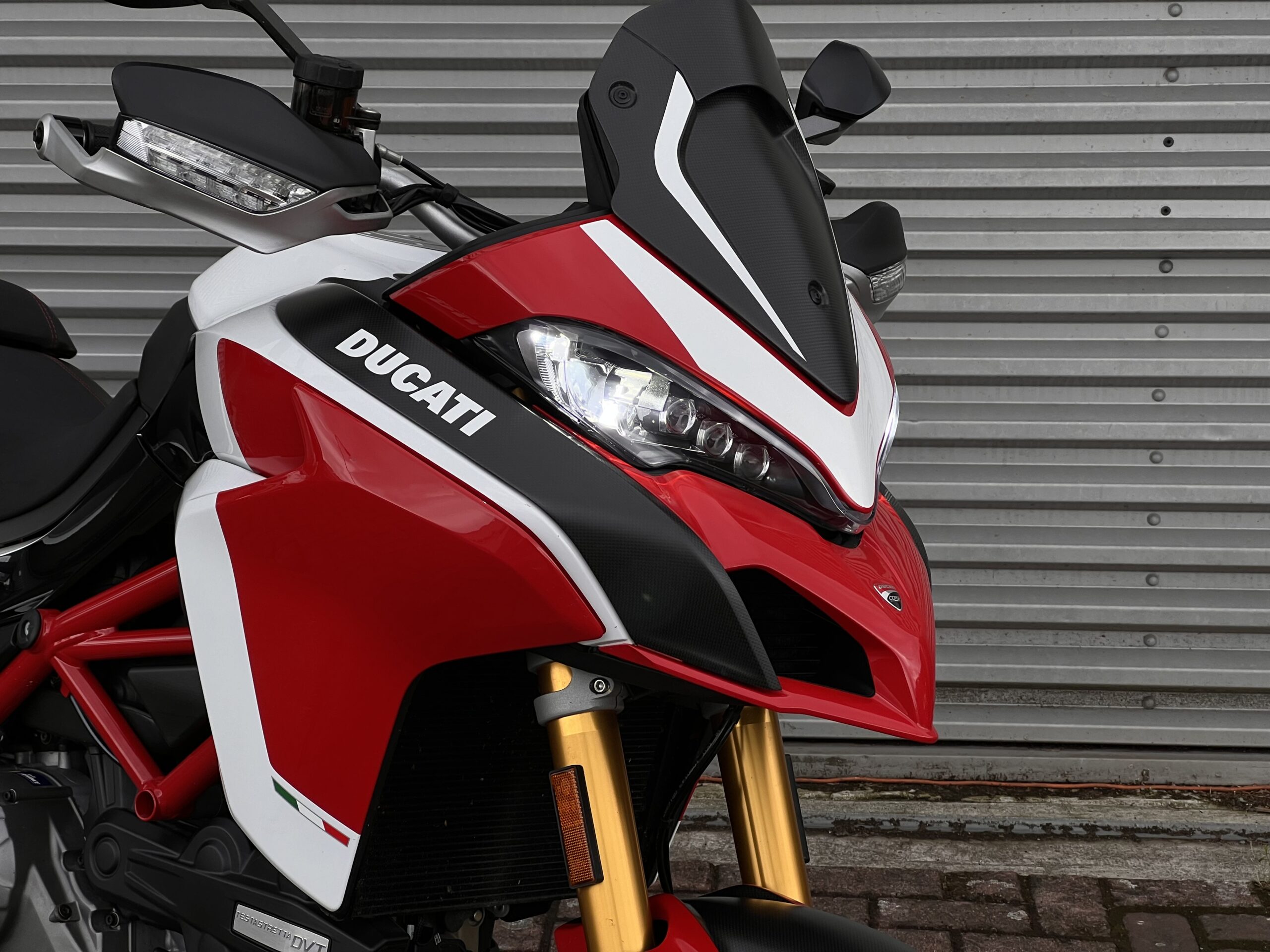 
								Ducati 1260 Pikes peak full									