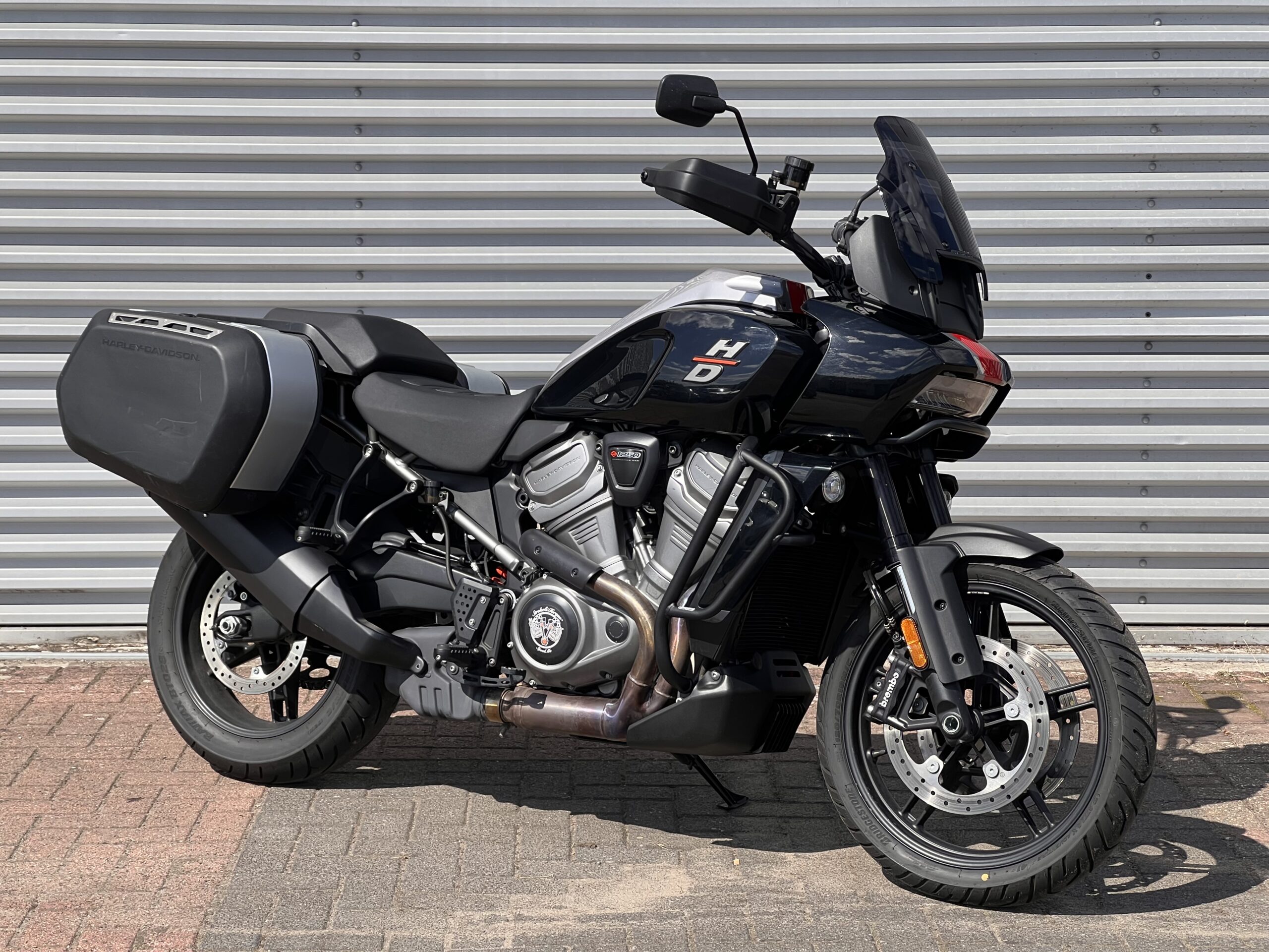 
								Harley Davidson Pan America full									