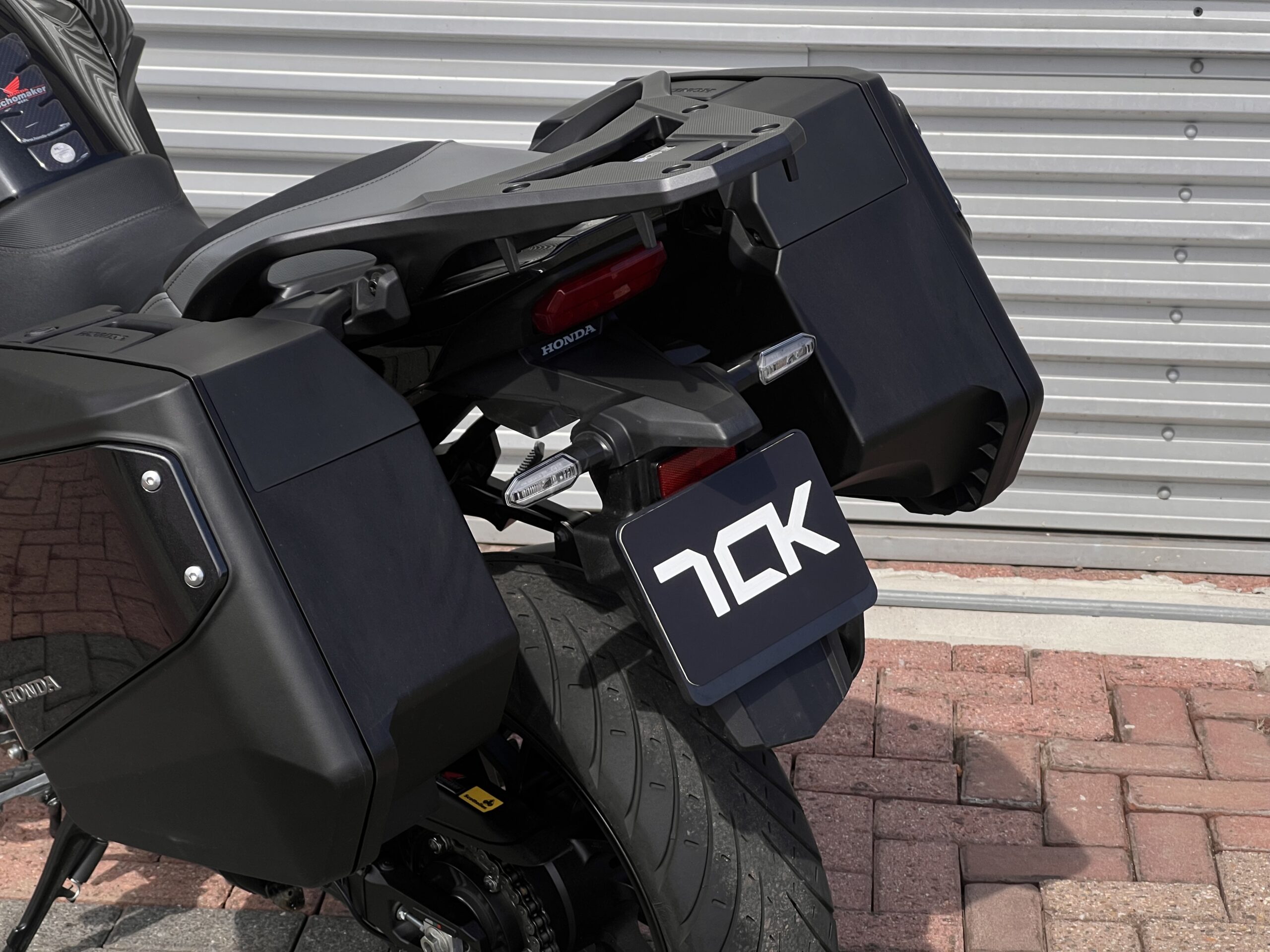 
								Honda NT 1100 A full									