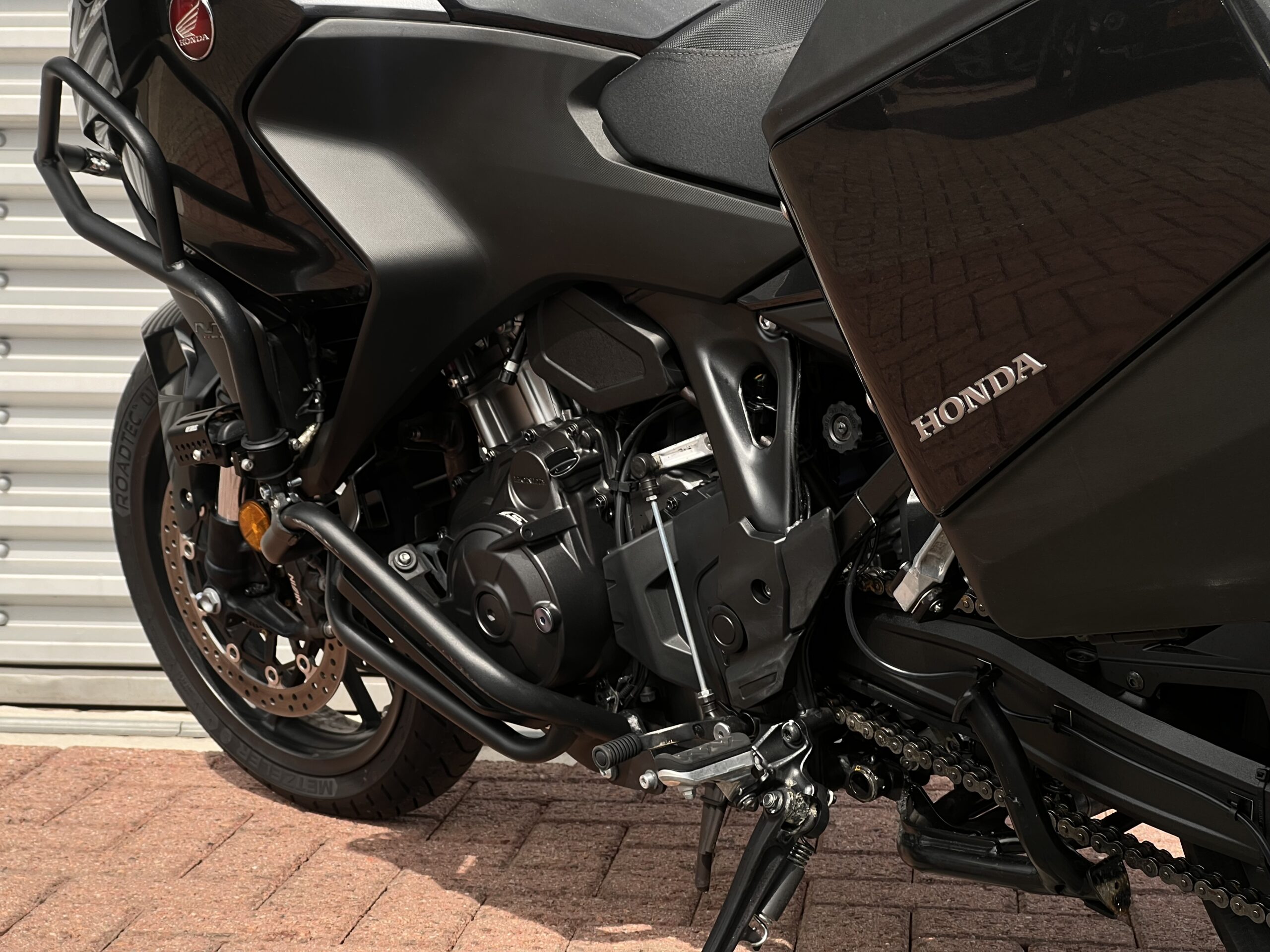 
								Honda NT 1100 A full									