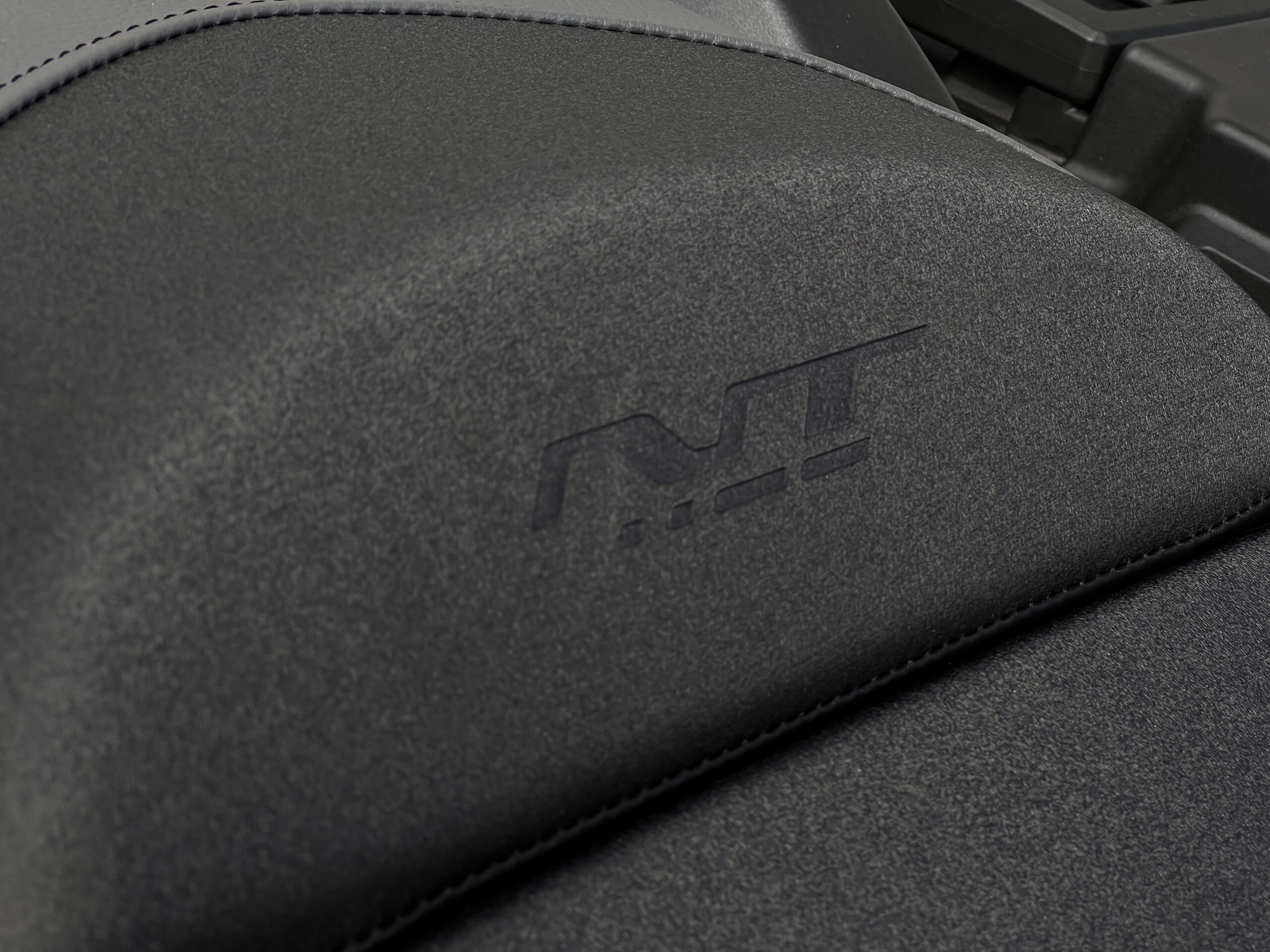 
								Honda NT 1100 A full									