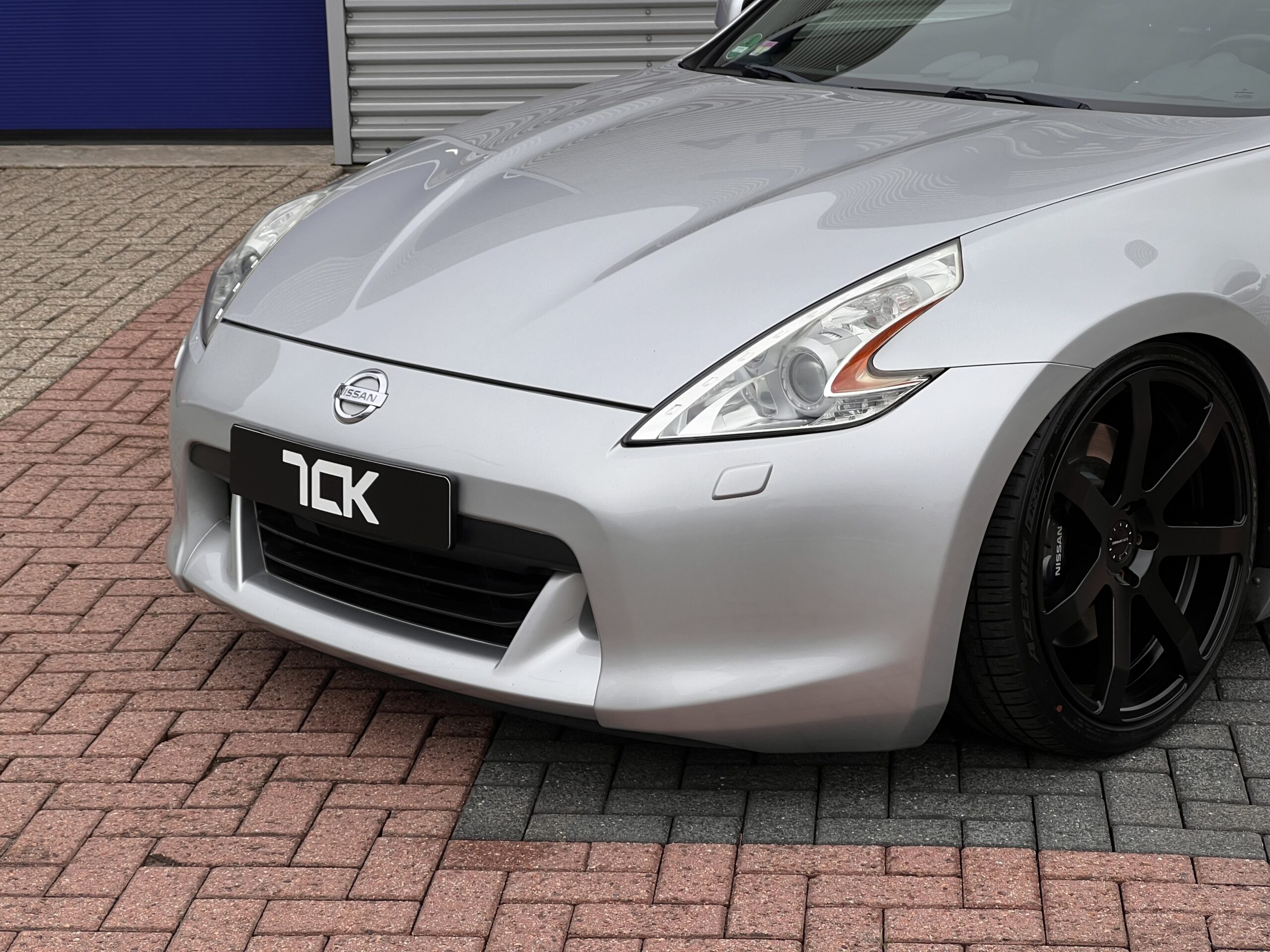 
								Nissan 370Z Grijs full									