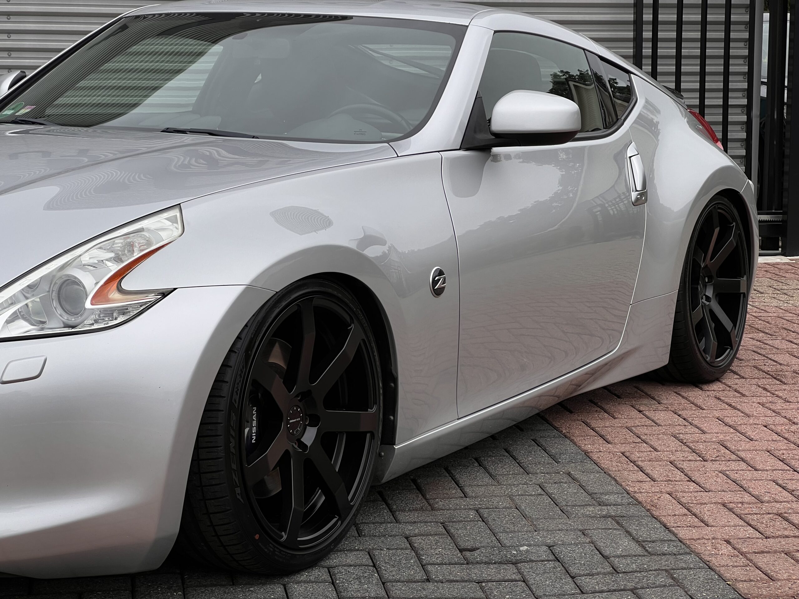 
								Nissan 370Z Grijs full									
