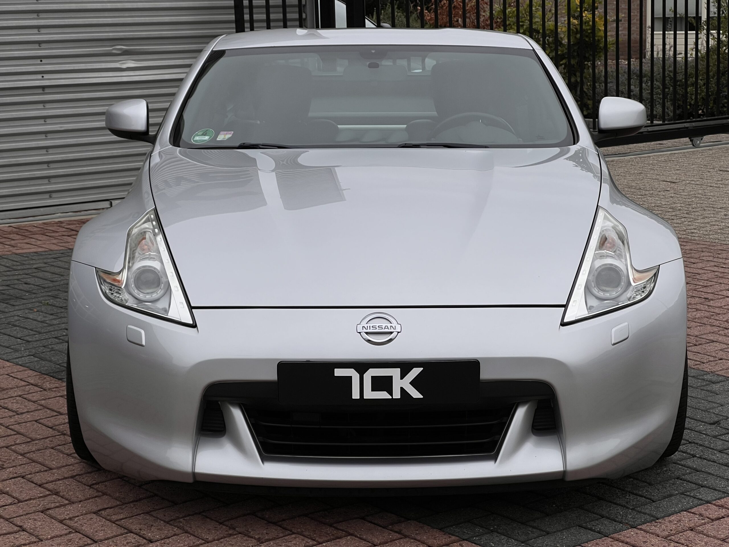 
								Nissan 370Z Grijs full									