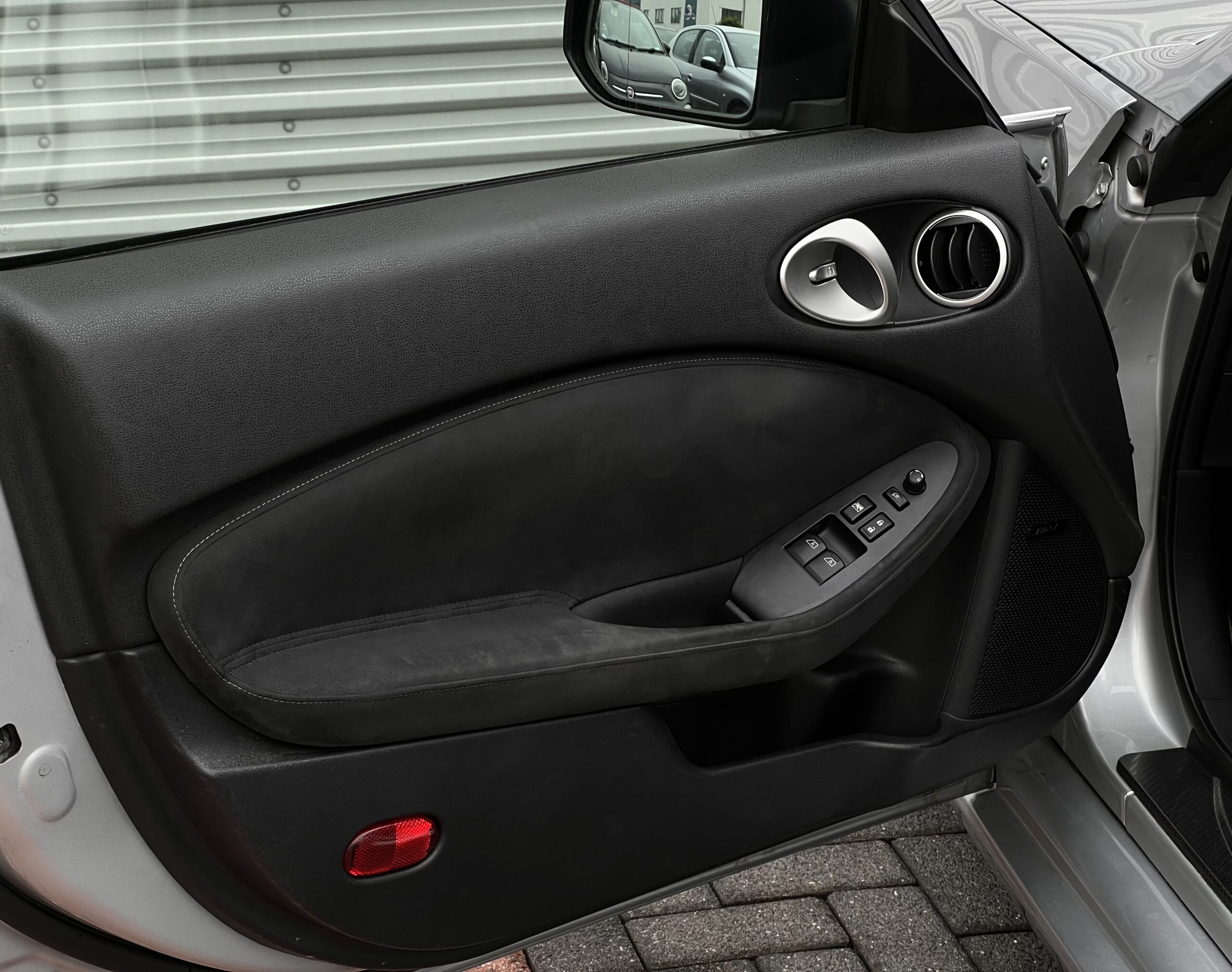 
								Nissan 370Z Grijs full									