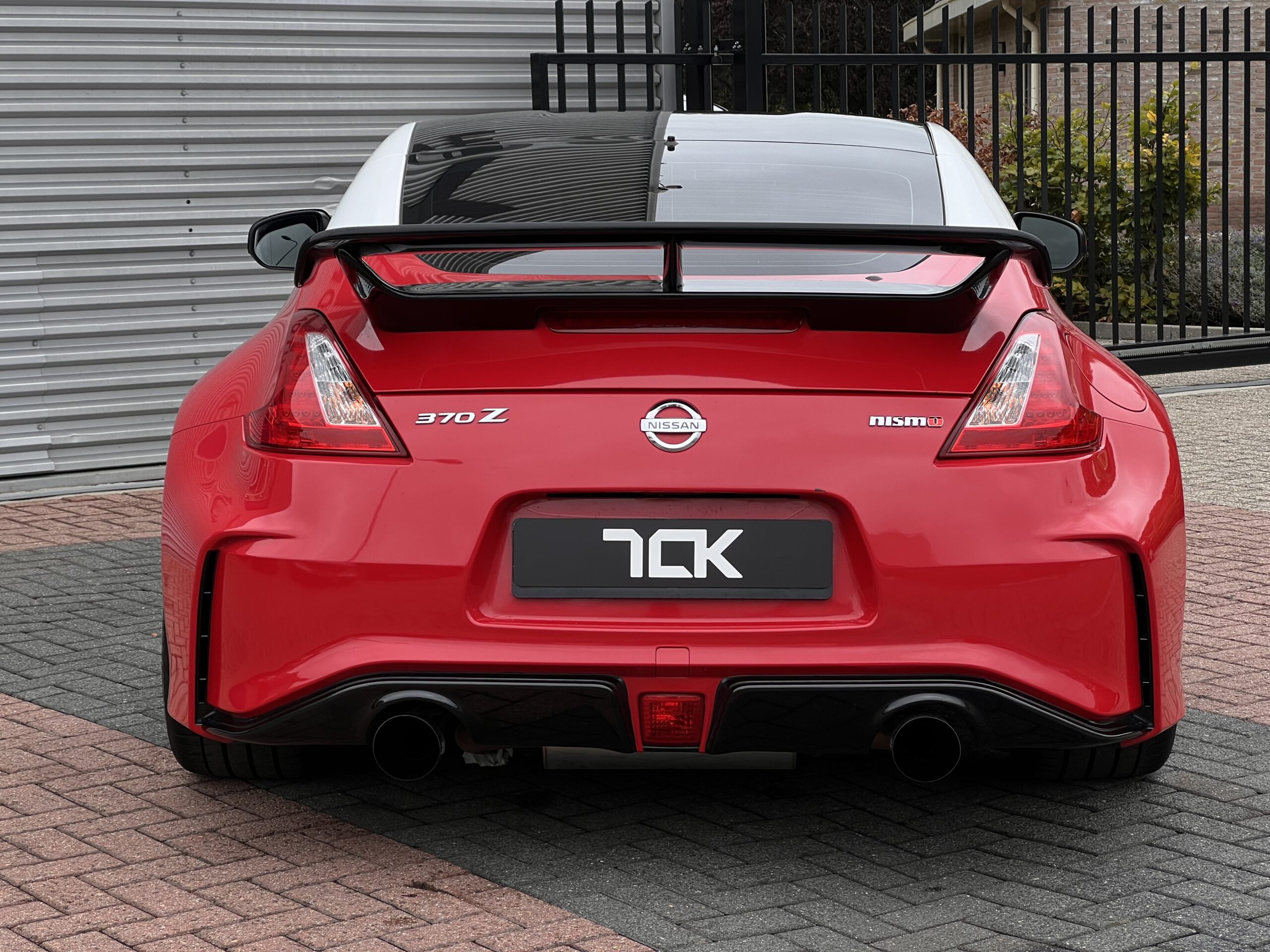 
								Nissan 370Z Nismo full									
