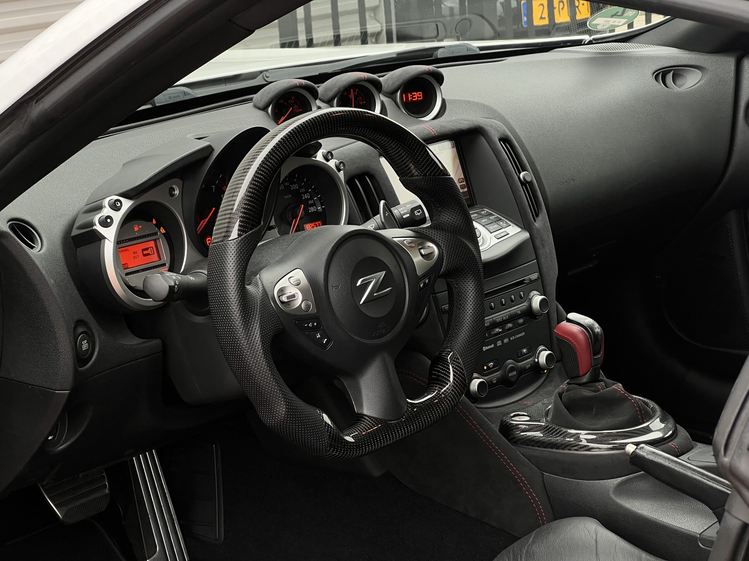 
								Nissan 370Z Nismo full									