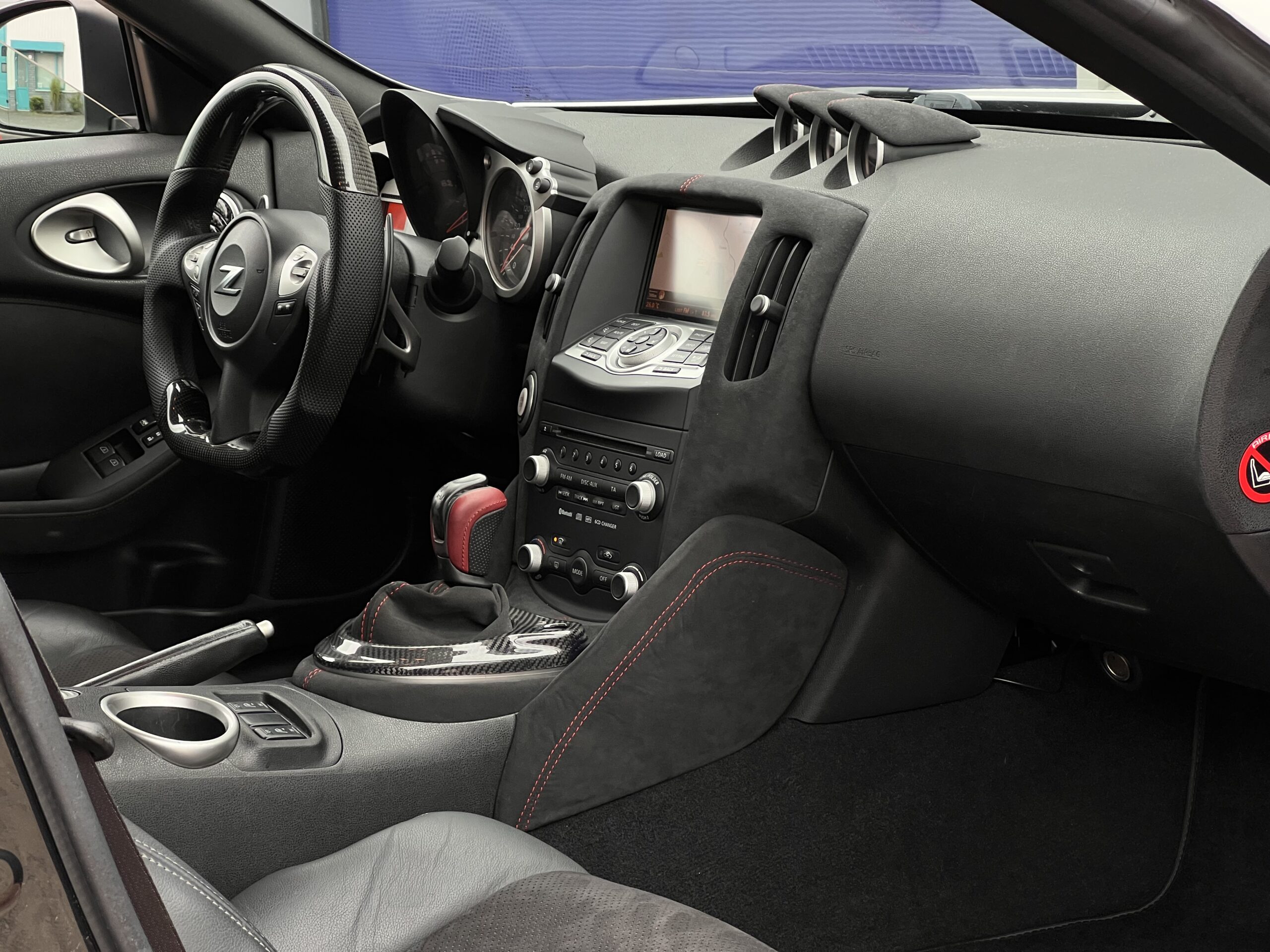 
								Nissan 370Z Nismo full									