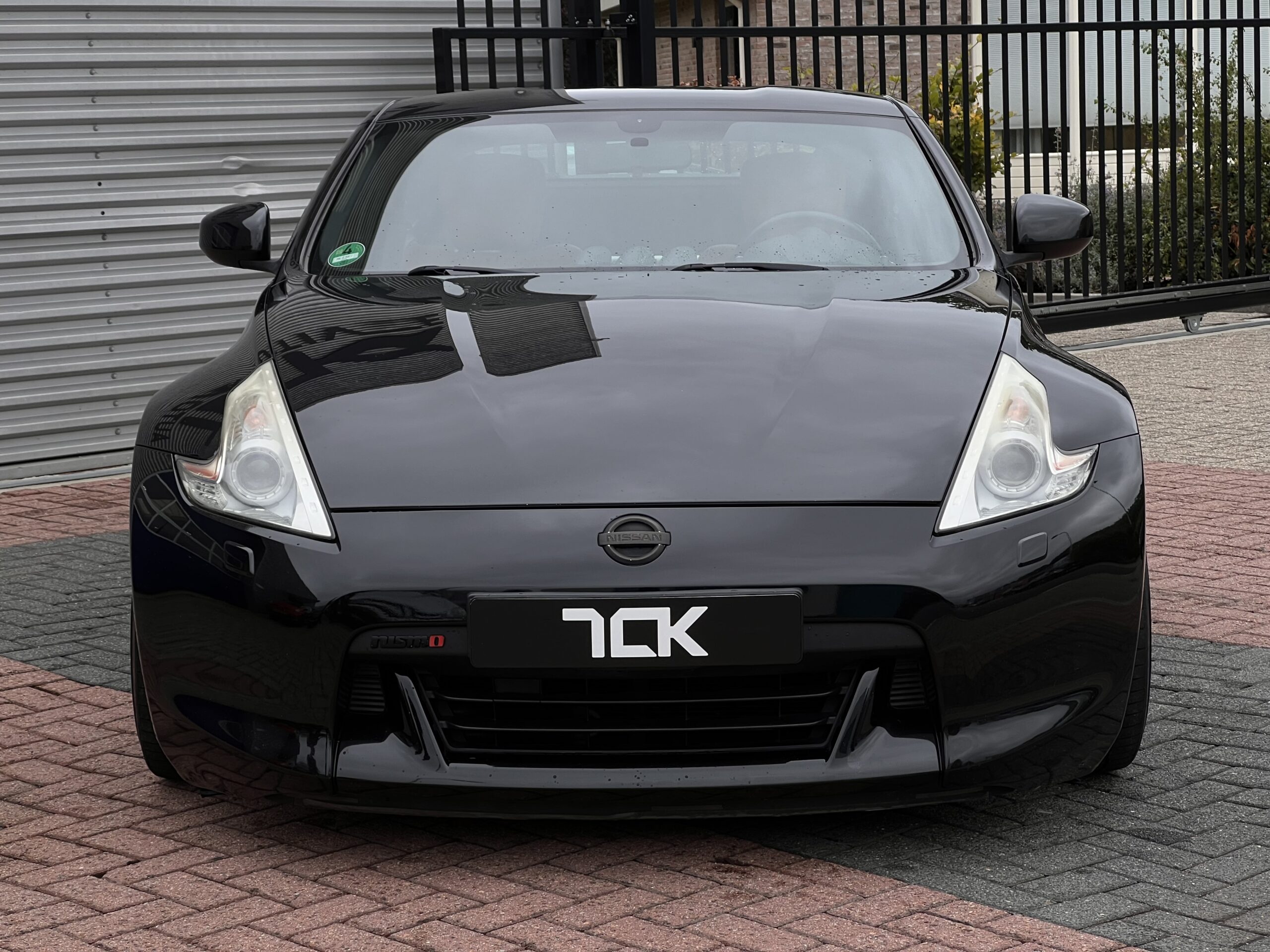 
								Nissan 370Z Zwart full									