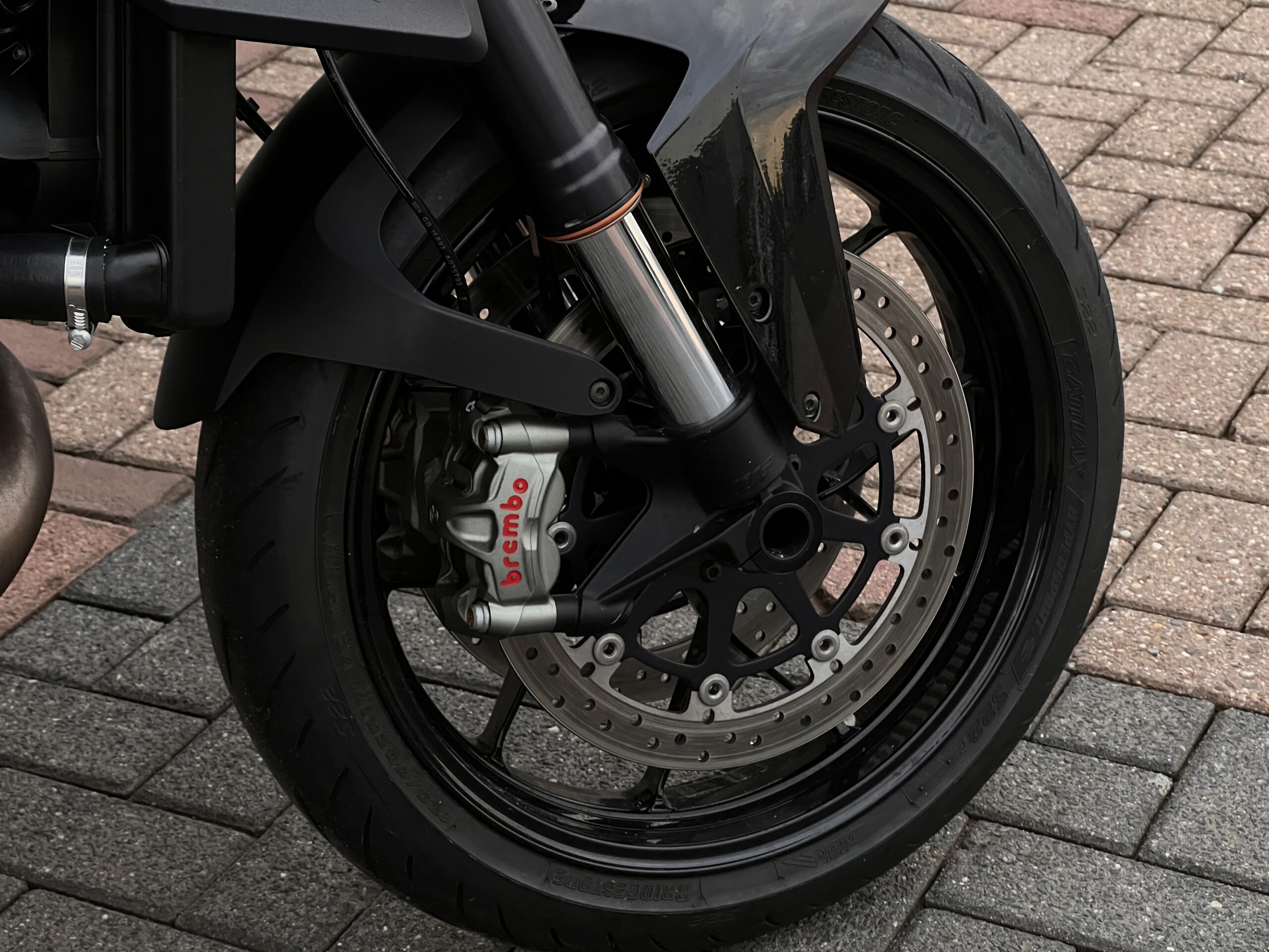 
								Superduke 1290 1st gen full									
