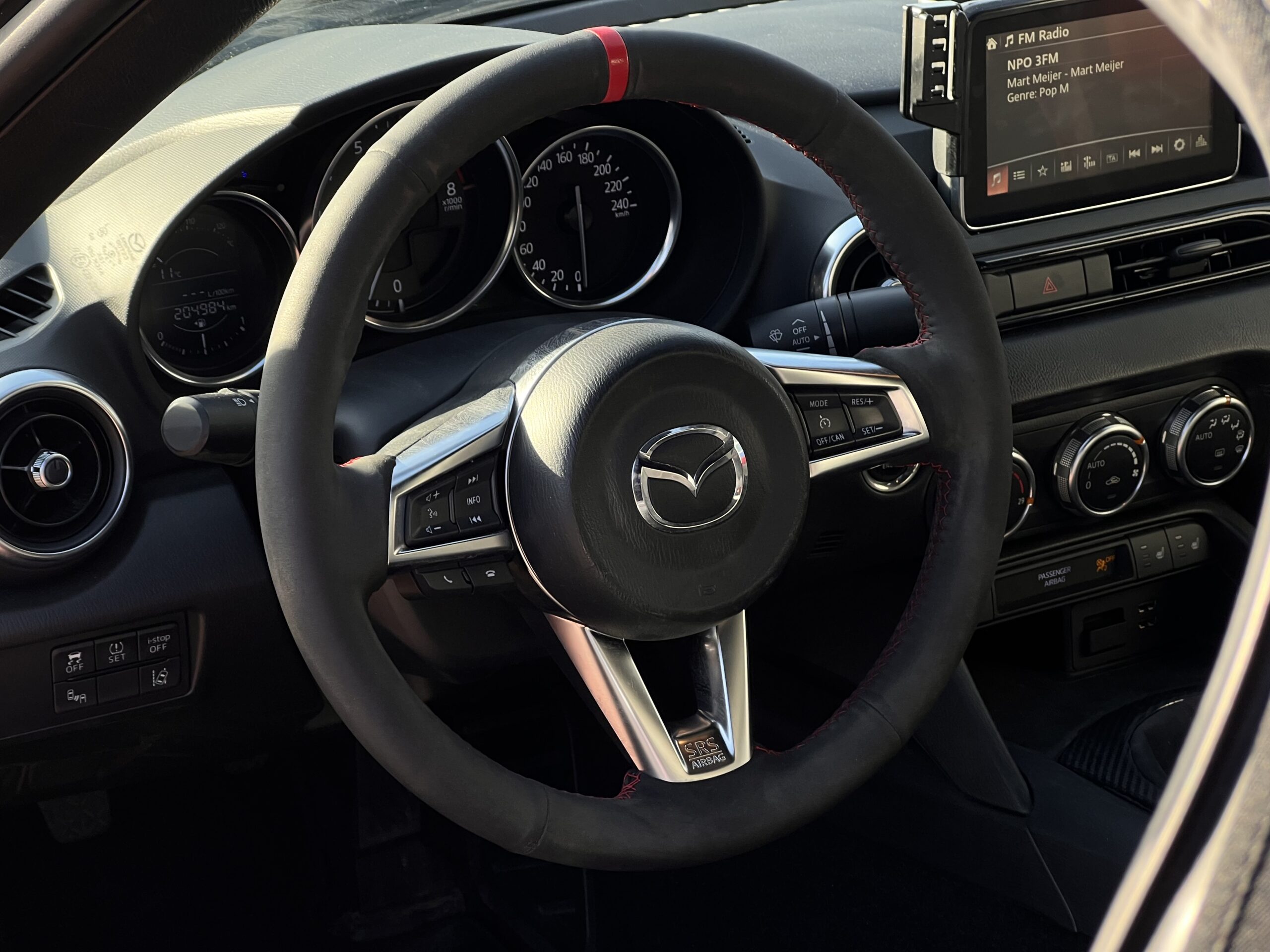
								Mazda MX-5 ND 2.0 full									