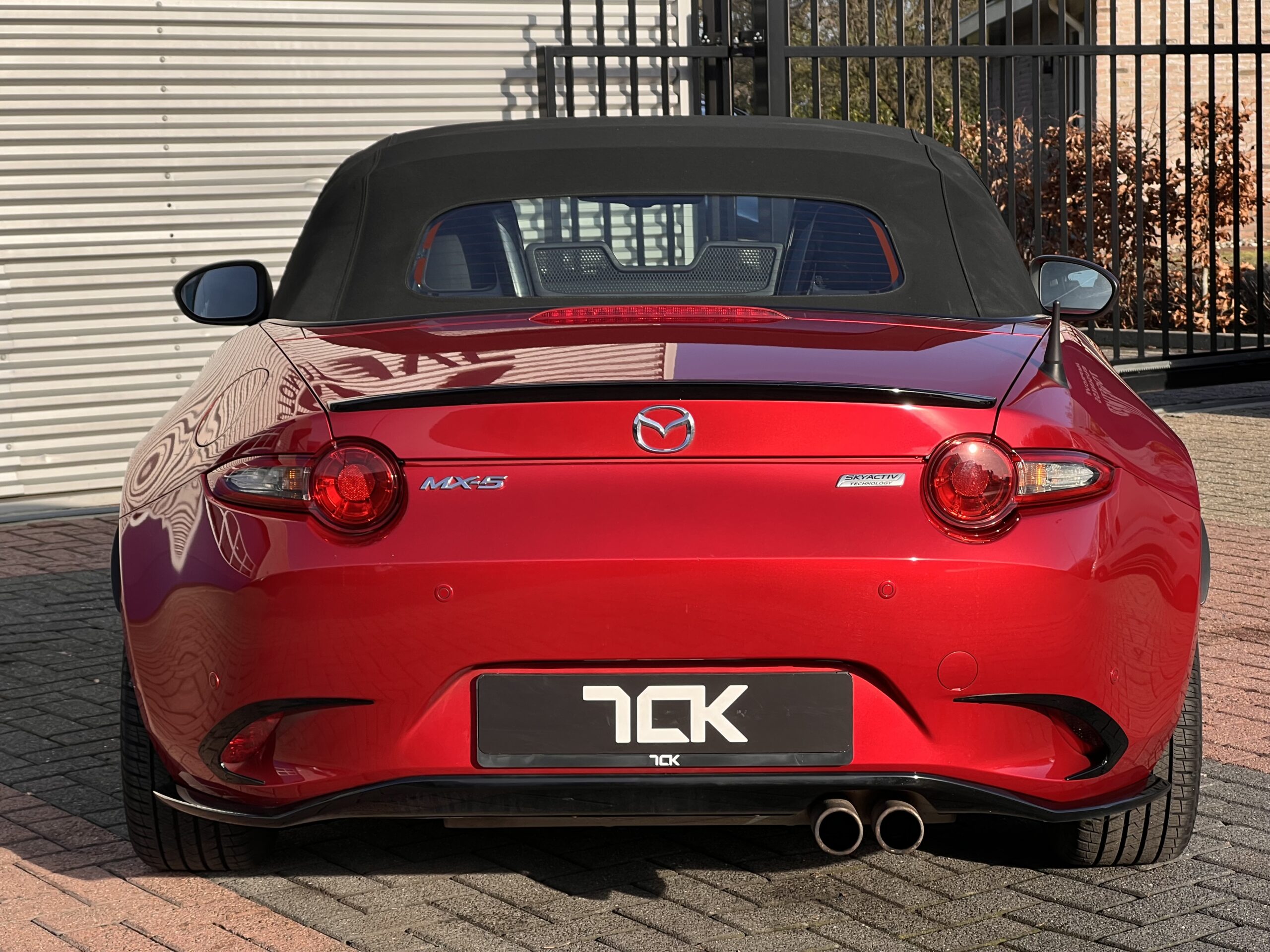 
								Mazda MX-5 ND 2.0 full									