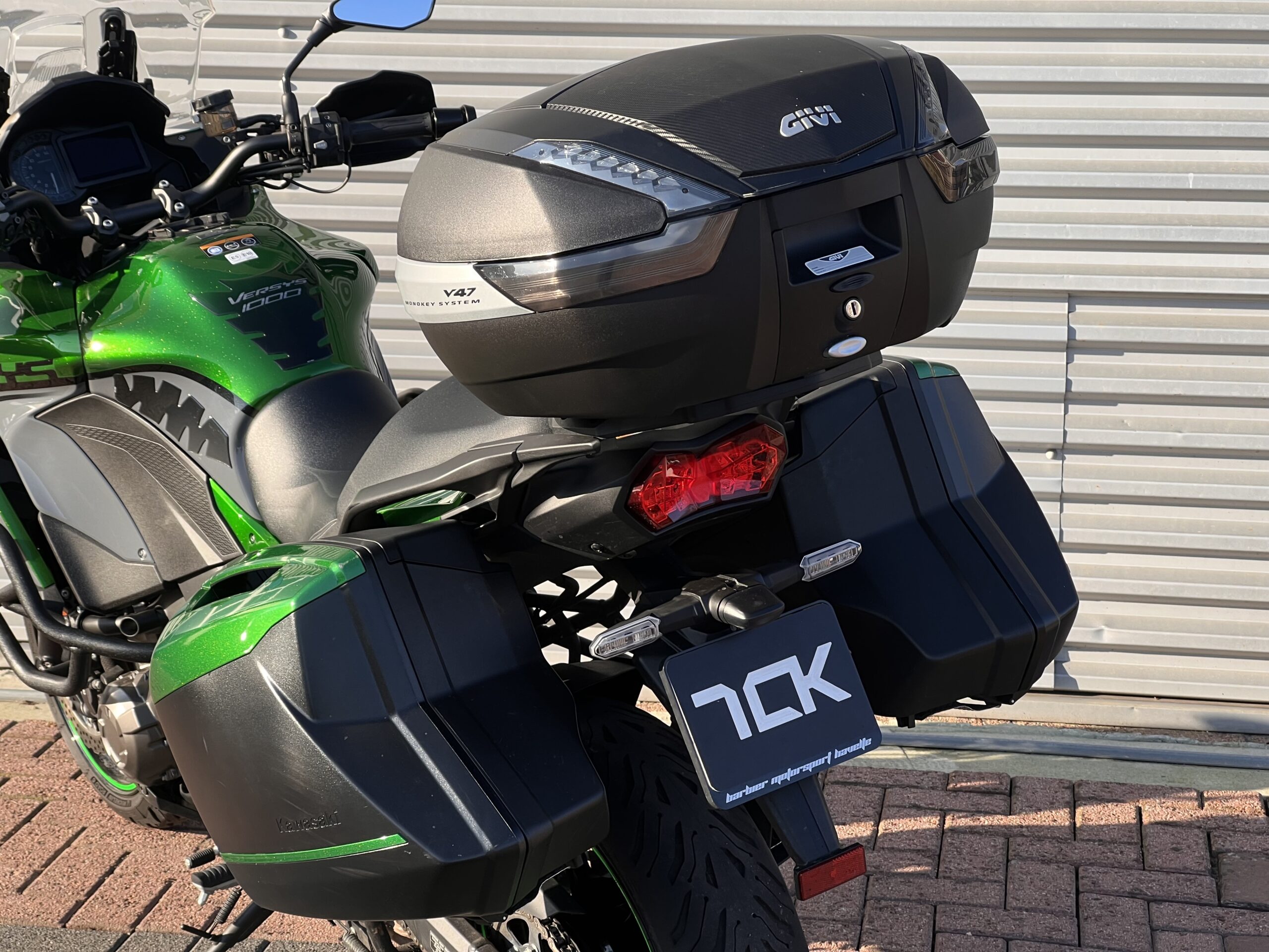 
								Kawasaki Versys full									